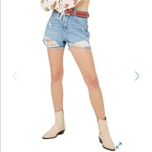 Top Shop Moto Jeans. Mom High Waisted Shorts. S-10
